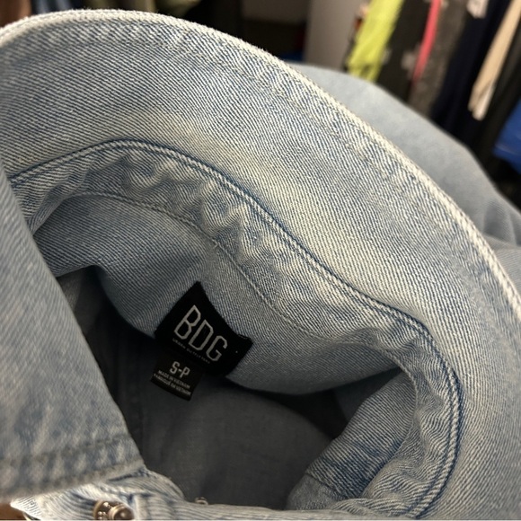BDG Denim Button-Up Shirt S - Picture 6 of 11